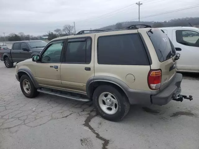 2000 Ford Explorer XLT