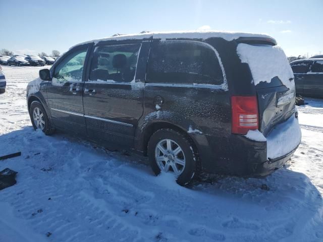 2010 Chrysler Town & Country Touring Plus