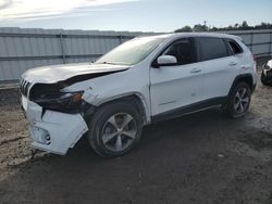 Carros salvage sin ofertas aún a la venta en subasta: 2019 Jeep Cherokee Limited