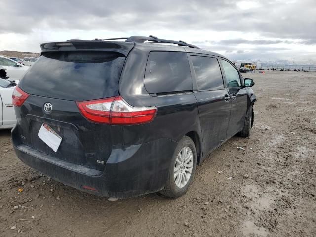 2015 Toyota Sienna XLE