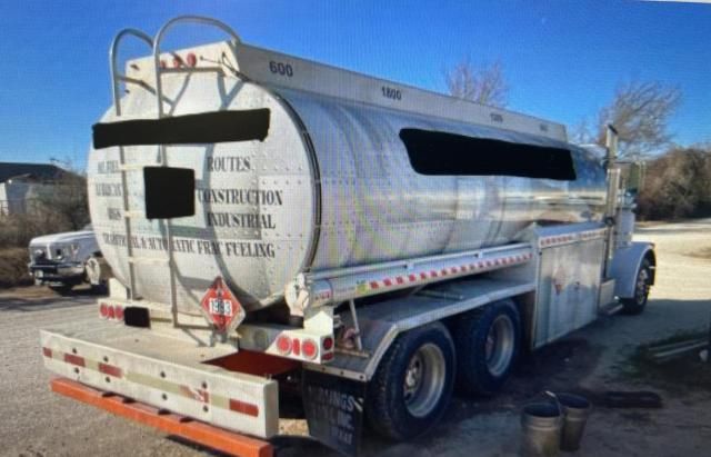 2000 Peterbilt 378