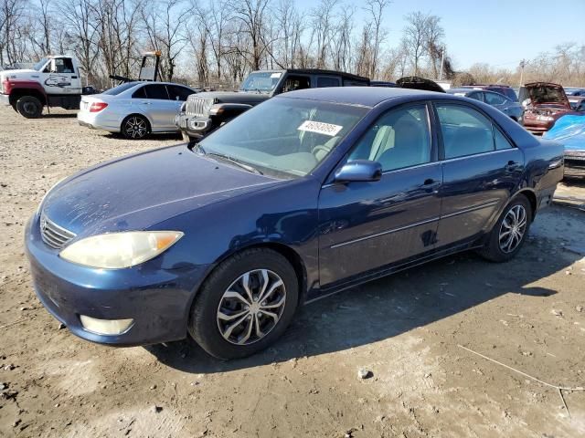 2005 Toyota Camry LE