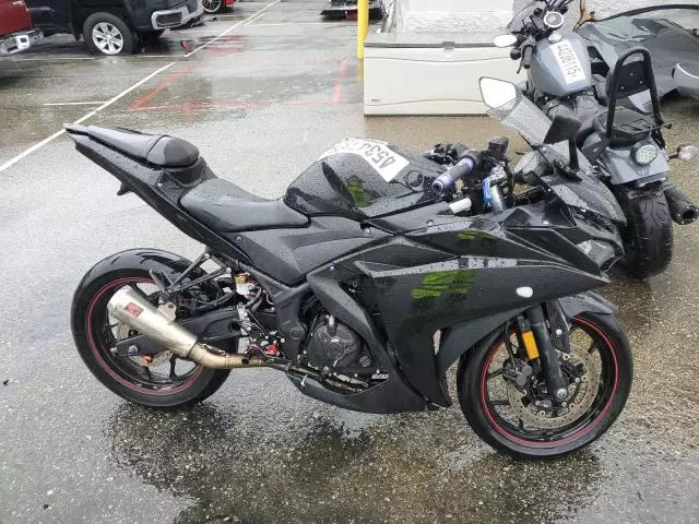 2017 Yamaha YZFR3 A