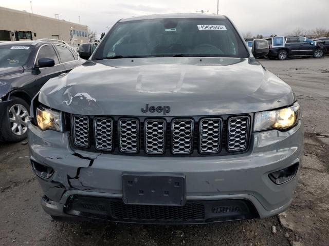 2020 Jeep Grand Cherokee Laredo