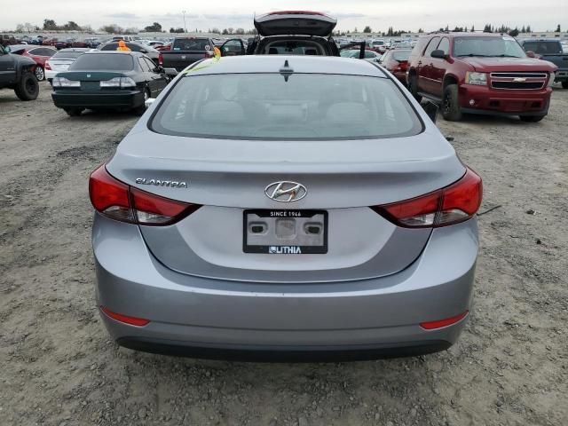 2016 Hyundai Elantra SE