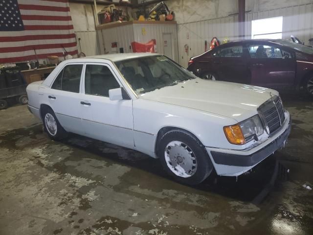 1992 Mercedes-Benz 300 E 2.6