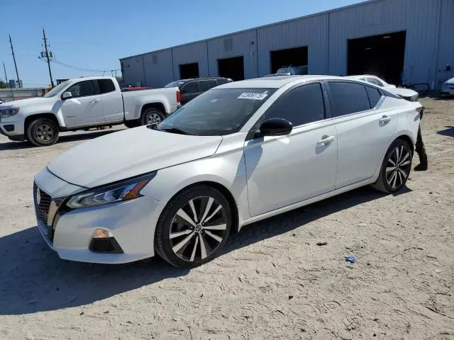 2021 Nissan Altima SR