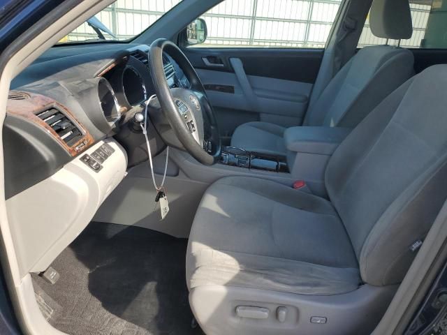 2011 Toyota Highlander Base