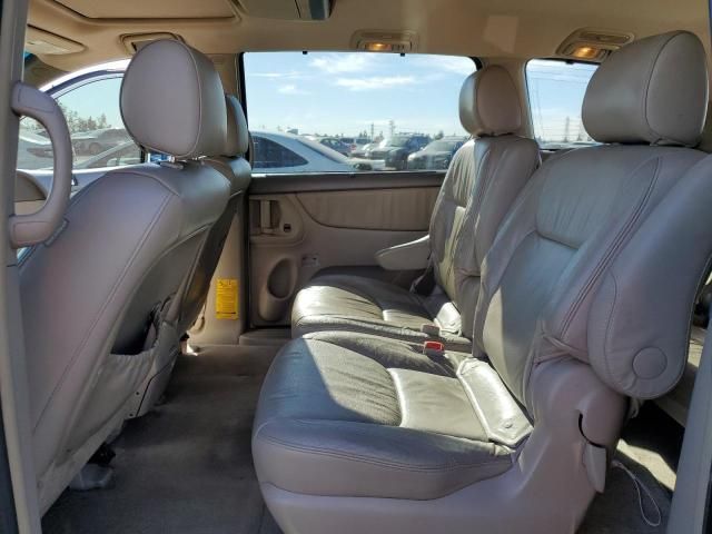 2007 Toyota Sienna XLE