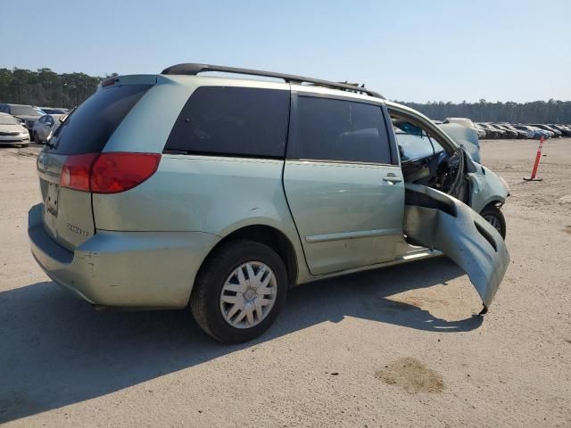 2007 Toyota Sienna CE