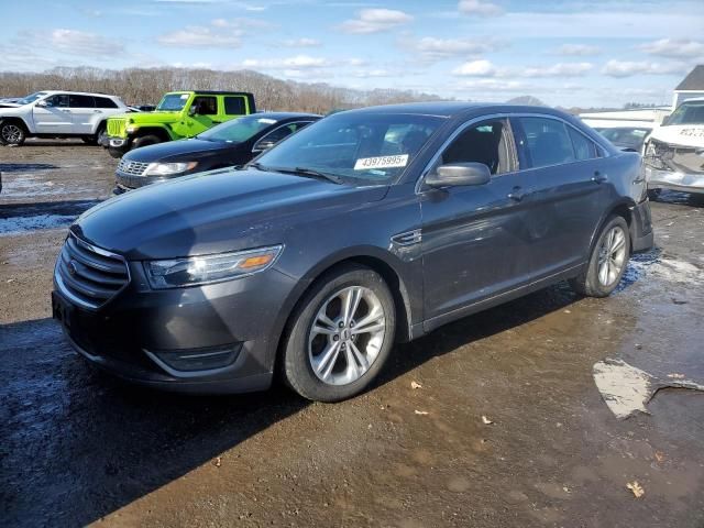 2017 Ford Taurus SEL