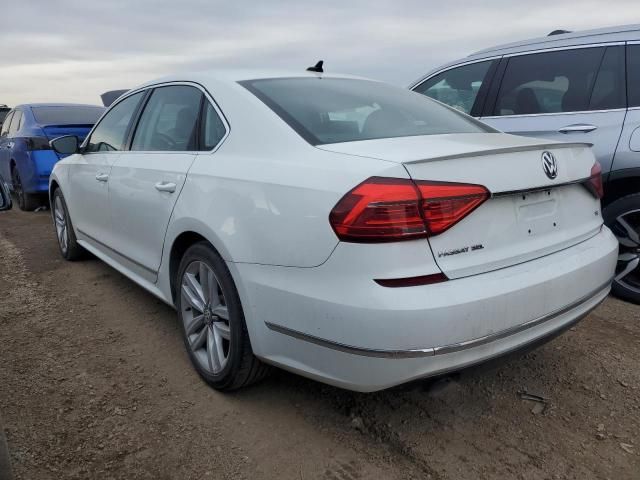 2016 Volkswagen Passat SEL