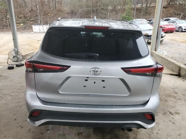 2024 Toyota Highlander LE