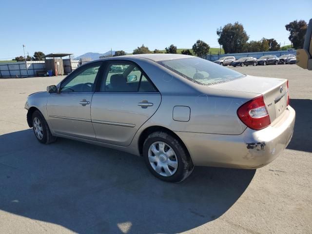 2004 Toyota Camry LE