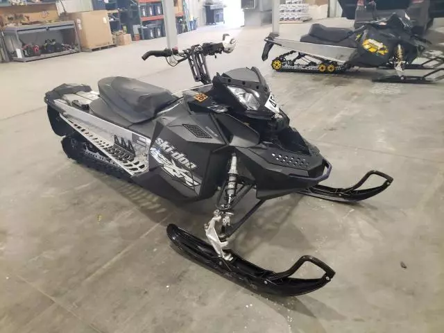 2009 Skidoo 2009 Skidoo MXZ