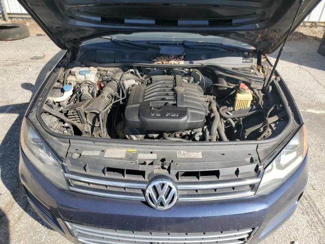 2014 Volkswagen Touareg V6