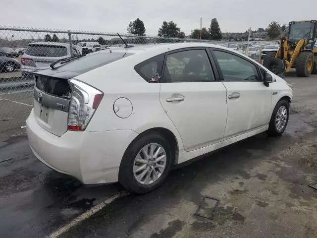 2015 Toyota Prius PLUG-IN