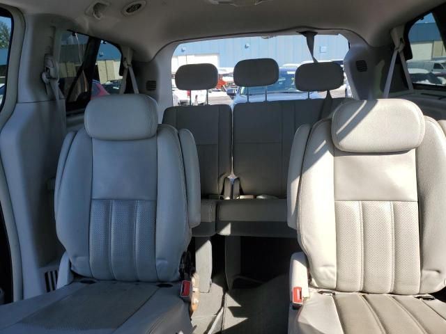 2009 Chrysler Town & Country Touring