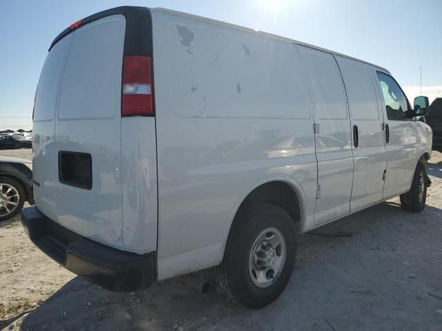 2021 Chevrolet Express G2500