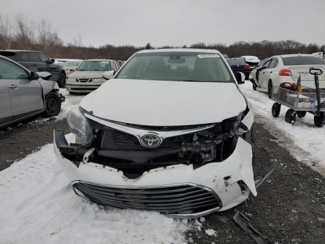 2018 Toyota Avalon XLE