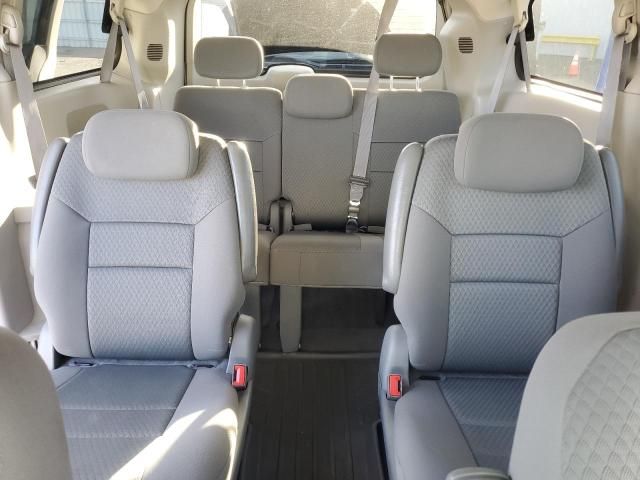 2010 Chrysler Town & Country Touring