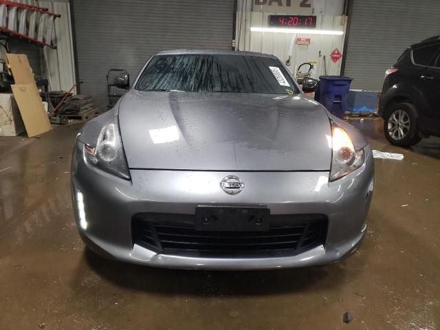 2019 Nissan 370Z Base