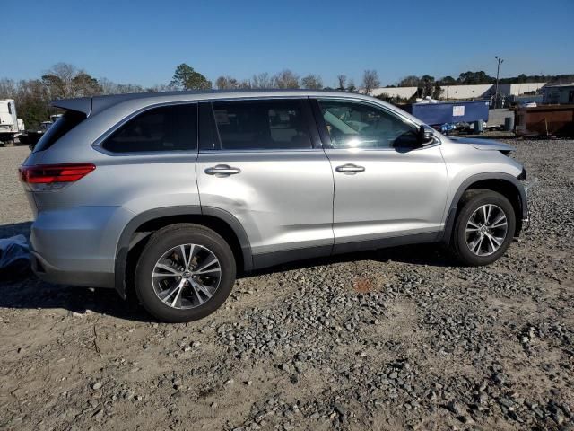 2019 Toyota Highlander LE