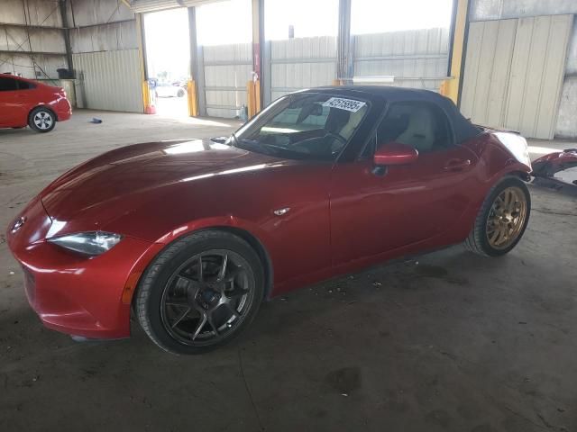 2016 Mazda MX-5 Miata Grand Touring