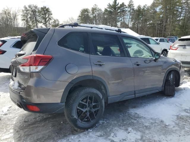 2024 Subaru Forester Premium