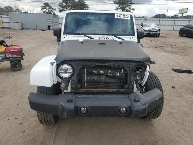 2013 Jeep Wrangler Sahara