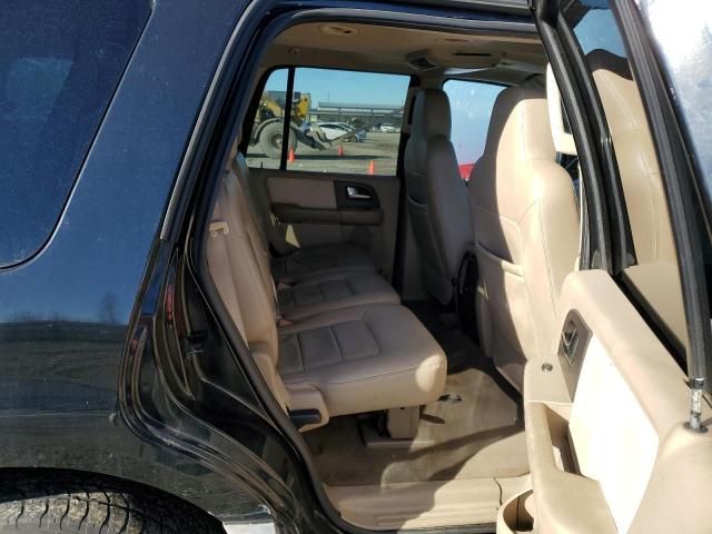 2004 Ford Expedition XLT