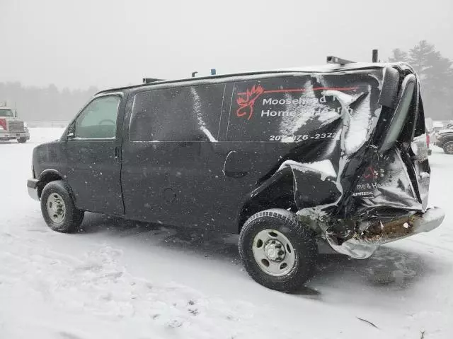 2015 Chevrolet Express G2500