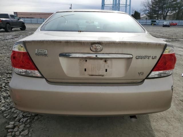 2005 Toyota Camry LE