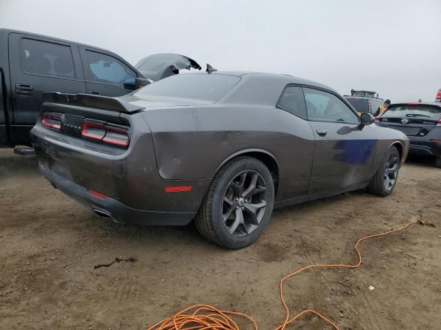 2017 Dodge Challenger SXT