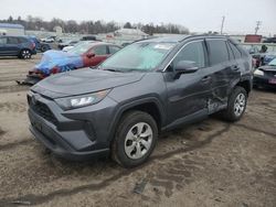 Carros salvage sin ofertas aún a la venta en subasta: 2021 Toyota Rav4 LE