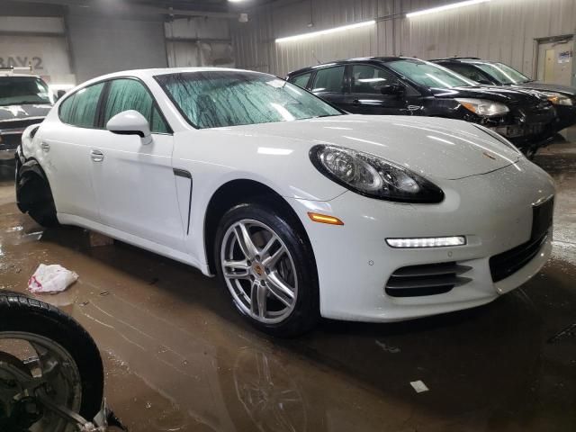 2016 Porsche Panamera 2