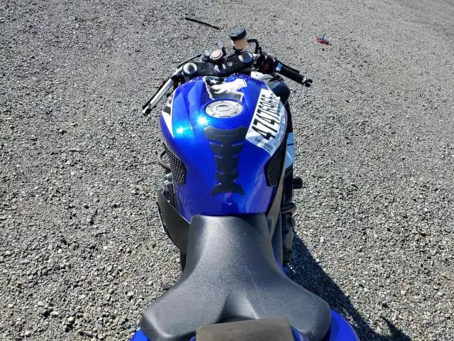 2005 Yamaha YZFR1