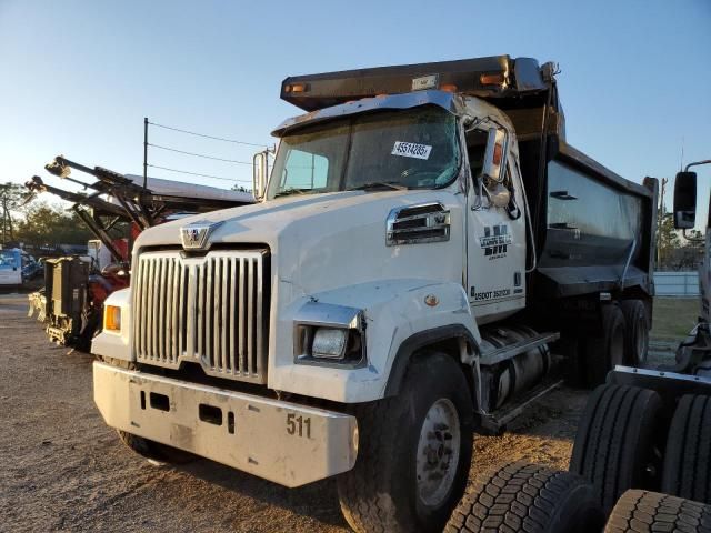 2017 Western Star Conventional 4700SF