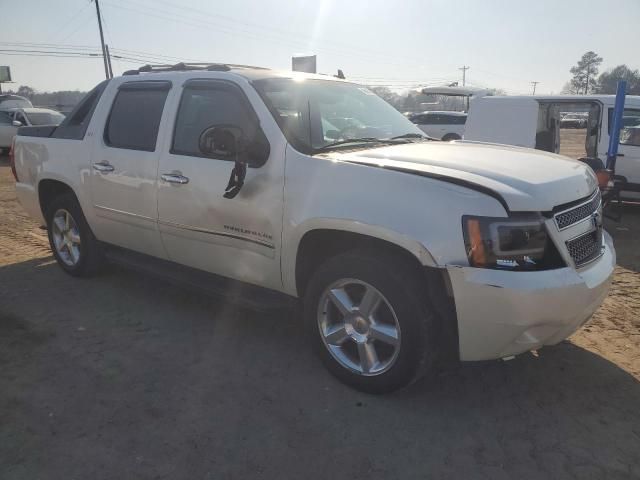 2011 Chevrolet Avalanche LTZ