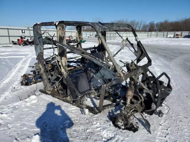 2019 Can-Am Defender Max Lone Star HD10