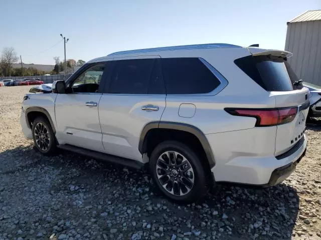 2024 Toyota Sequoia SR5