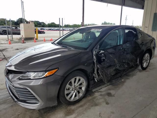 2021 Toyota Camry LE