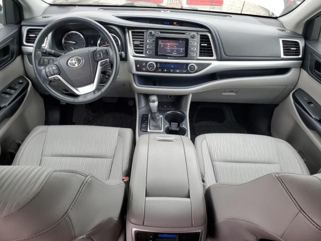 2014 Toyota Highlander LE