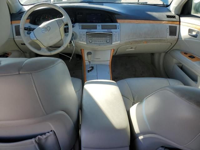 2005 Toyota Avalon XL