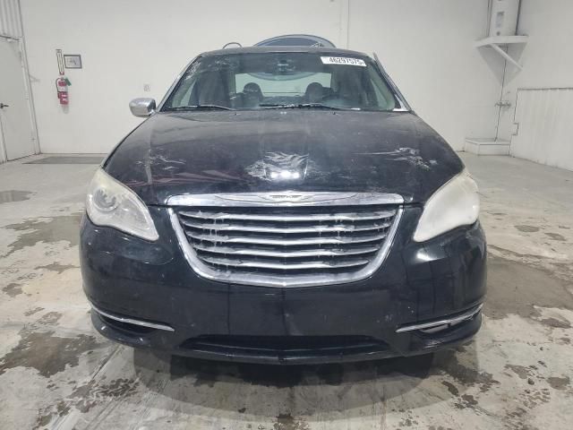 2012 Chrysler 200 Limited