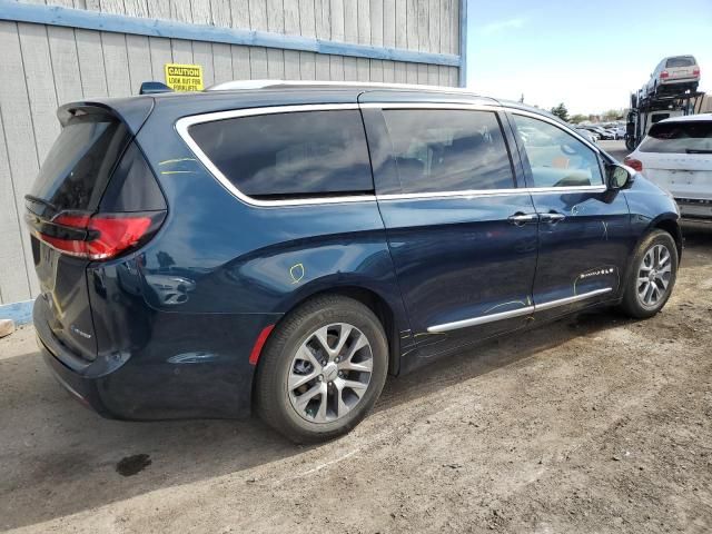 2022 Chrysler Pacifica Hybrid Pinnacle