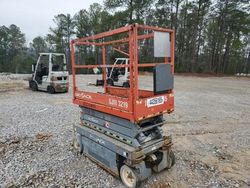 Salvage trucks for sale at Hueytown, AL auction: 2014 Syjack SJ III3219