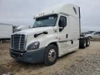 2019 Freightliner Cascadia 125