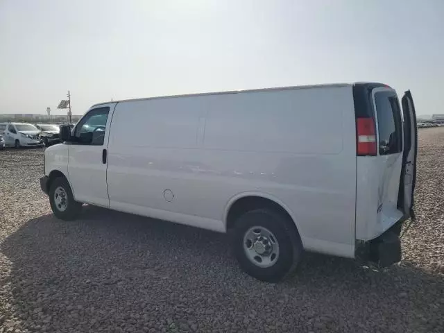 2014 Chevrolet Express G2500