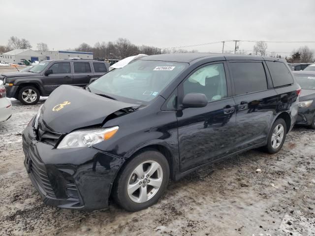 2020 Toyota Sienna L